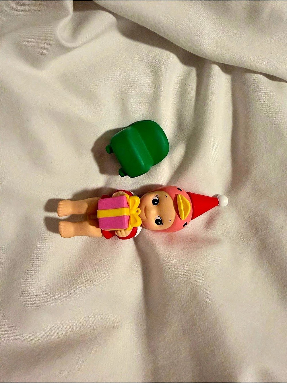 Sonny Angel Santa's Little Helper Series - Duck